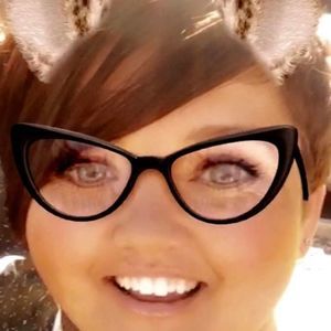 Meet your Posher, Marcee